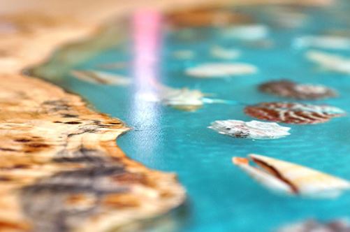 example of resin countertop with embedded shells and rocks