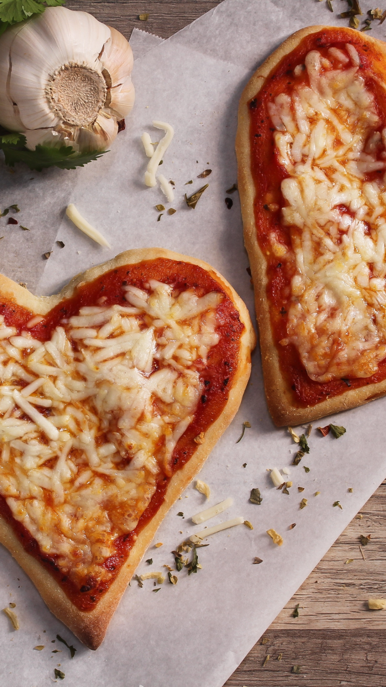 Romantic Heart-Shaped Pizza for Valentine’s Day Dinner